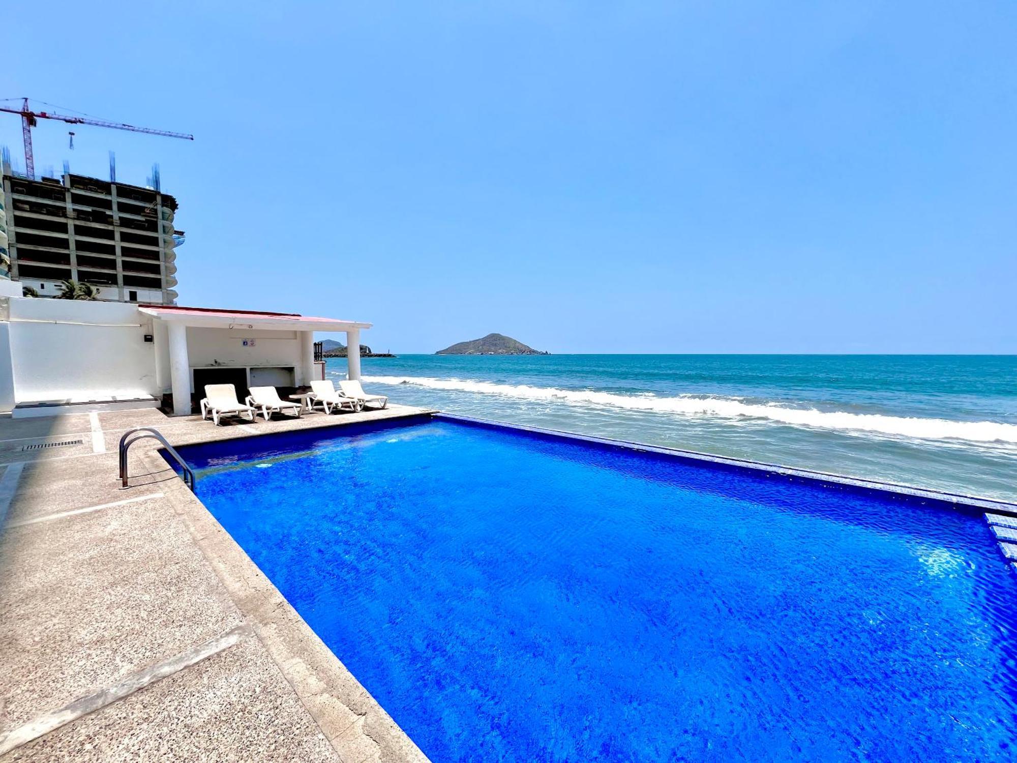 דירות מזטלן Marina Del Sol 402 Vista Al Mar מראה חיצוני תמונה