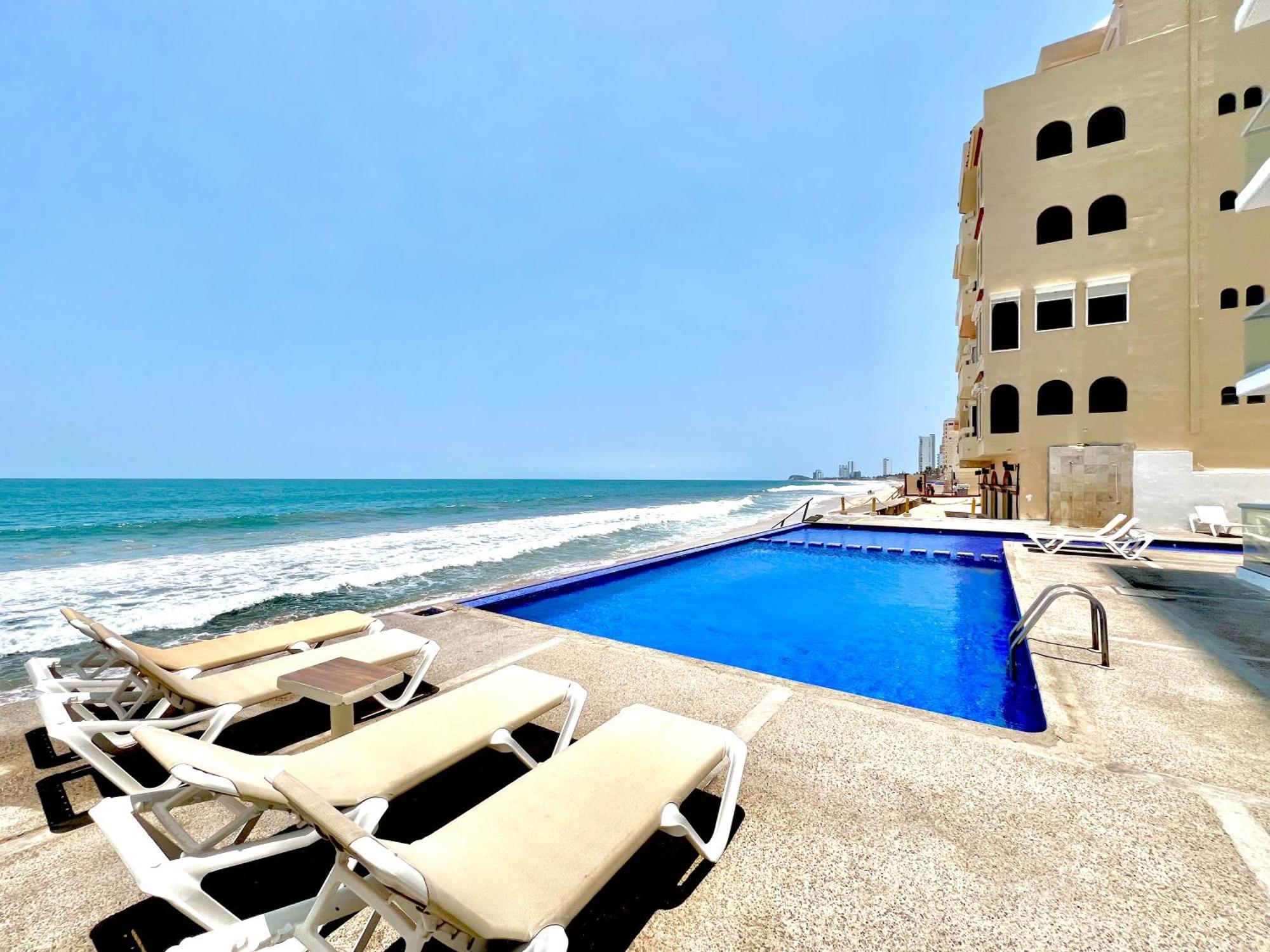 דירות מזטלן Marina Del Sol 402 Vista Al Mar מראה חיצוני תמונה